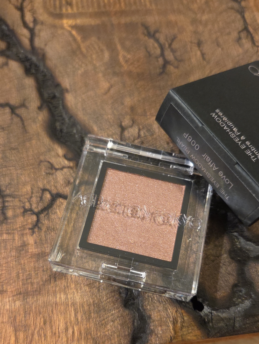 ADDICTION TOKYO Shimmery THE PEARL Eyeshadow- LOVE AFFAIR 006P NIB